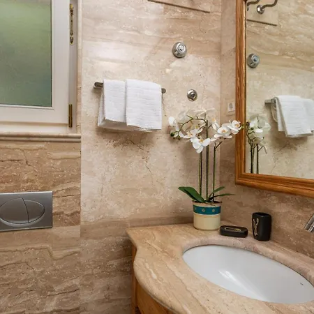 Vila Romantic Beni With Jacuzzi By Guide Matulji